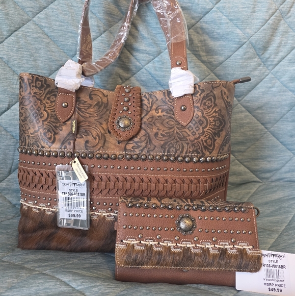 Trinity Ranch Cowhide Purse + Wallet - Picture 1 of 10